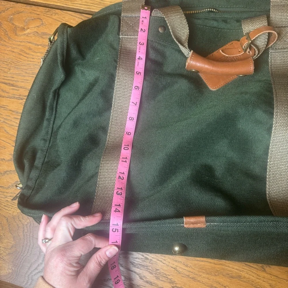 Tumi Green‎ Garment type Vintage Duffel Bag with Brown Accents